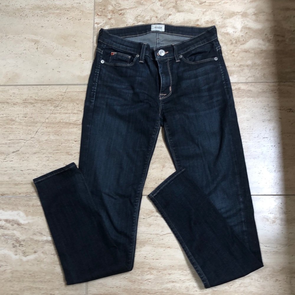 hudson barley worn skinny jeans